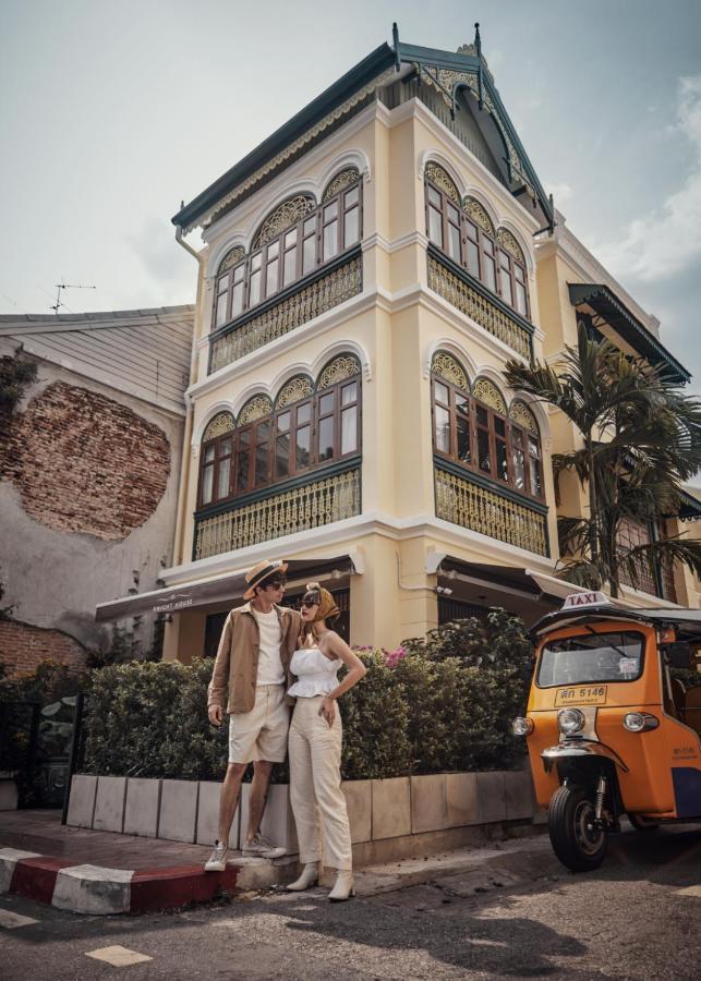 The Knight House Bangkok Lägenhet Exteriör bild